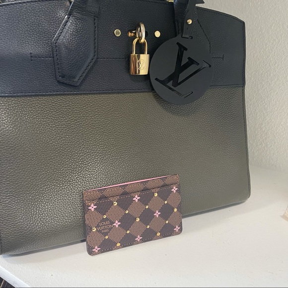 Louis Vuitton Ebene Card Holder Studs - Picture 9 of 12